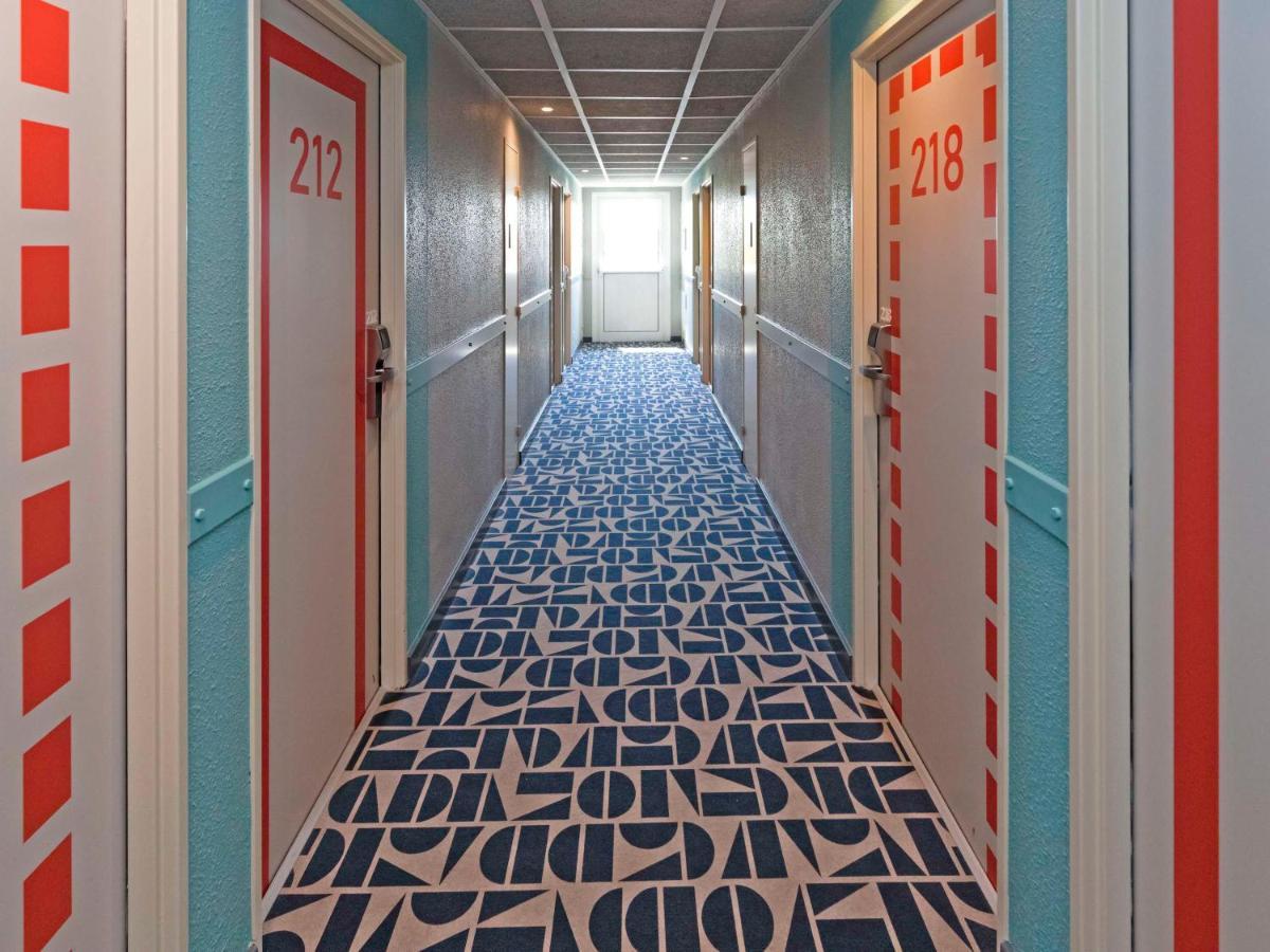 Ibis Budget Зинген Экстерьер фото