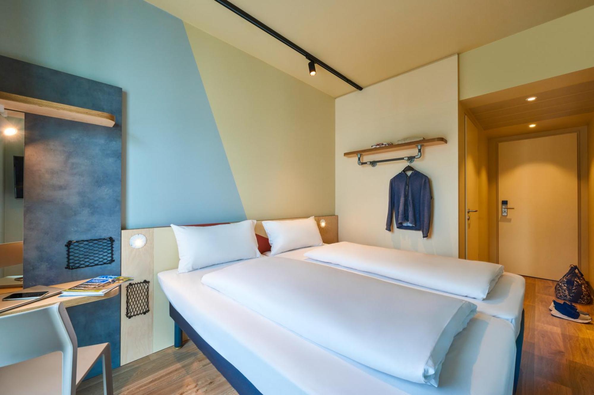 Ibis Budget Зинген Экстерьер фото