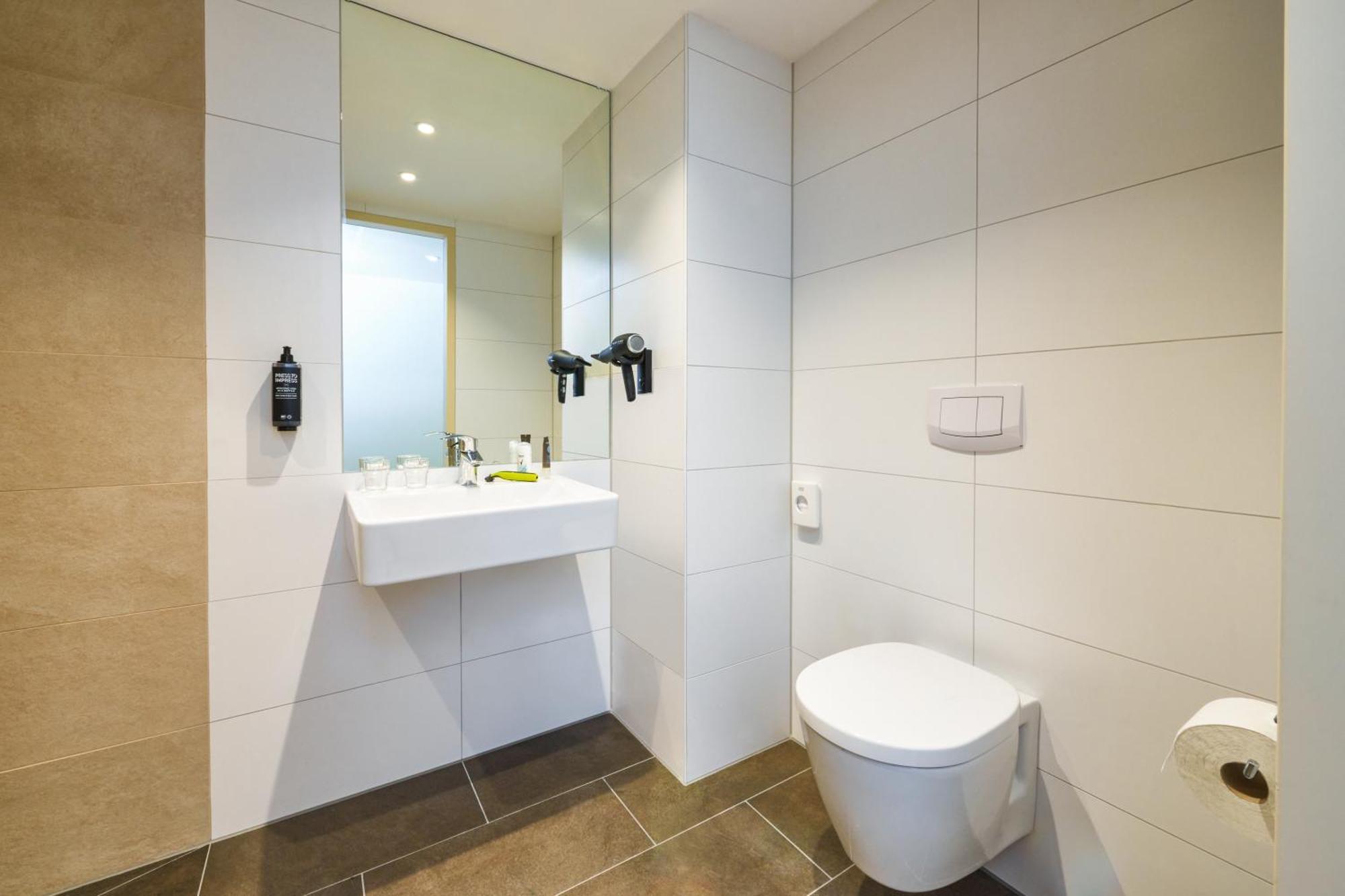 Ibis Budget Зинген Экстерьер фото