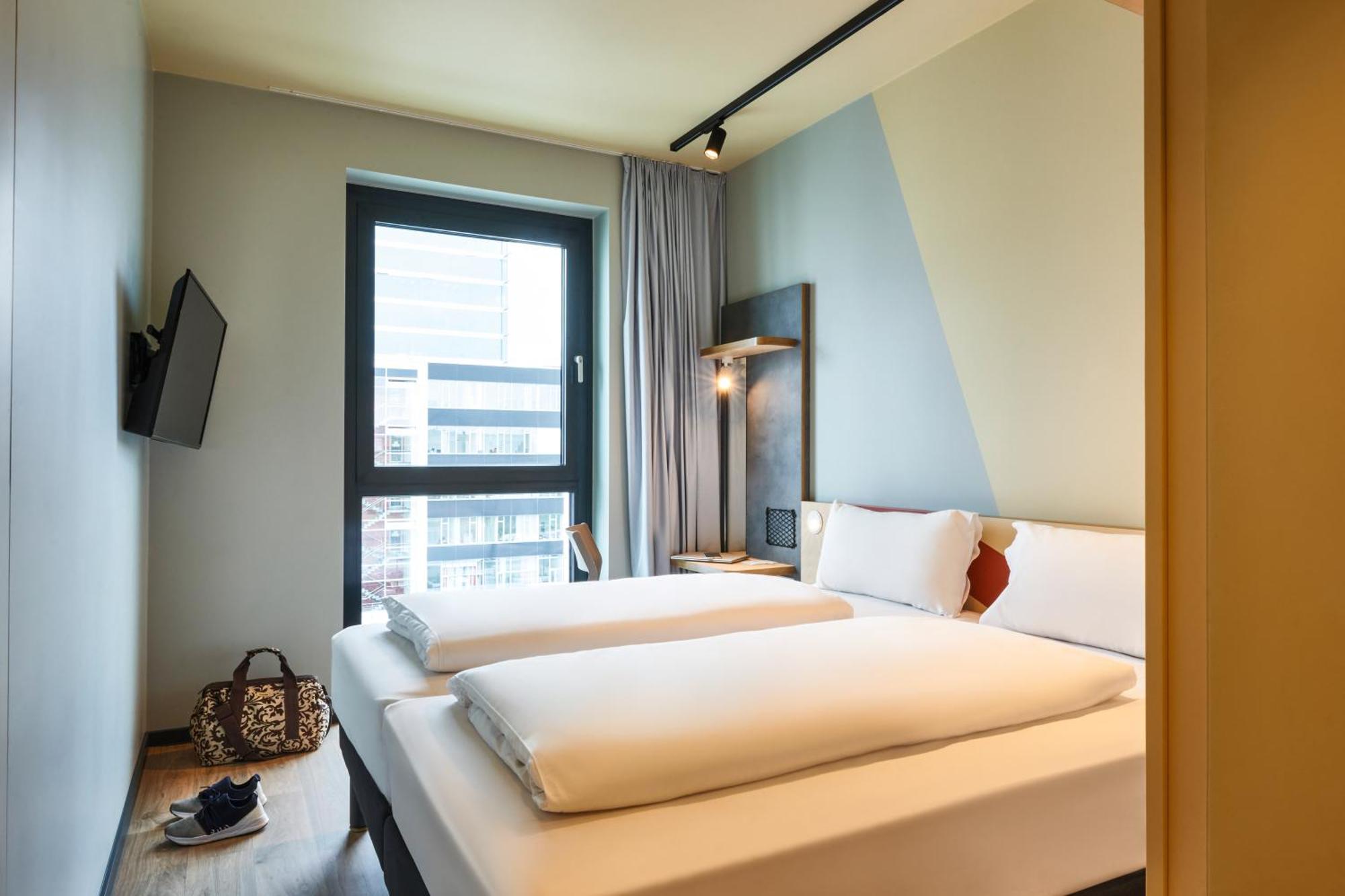 Ibis Budget Зинген Экстерьер фото