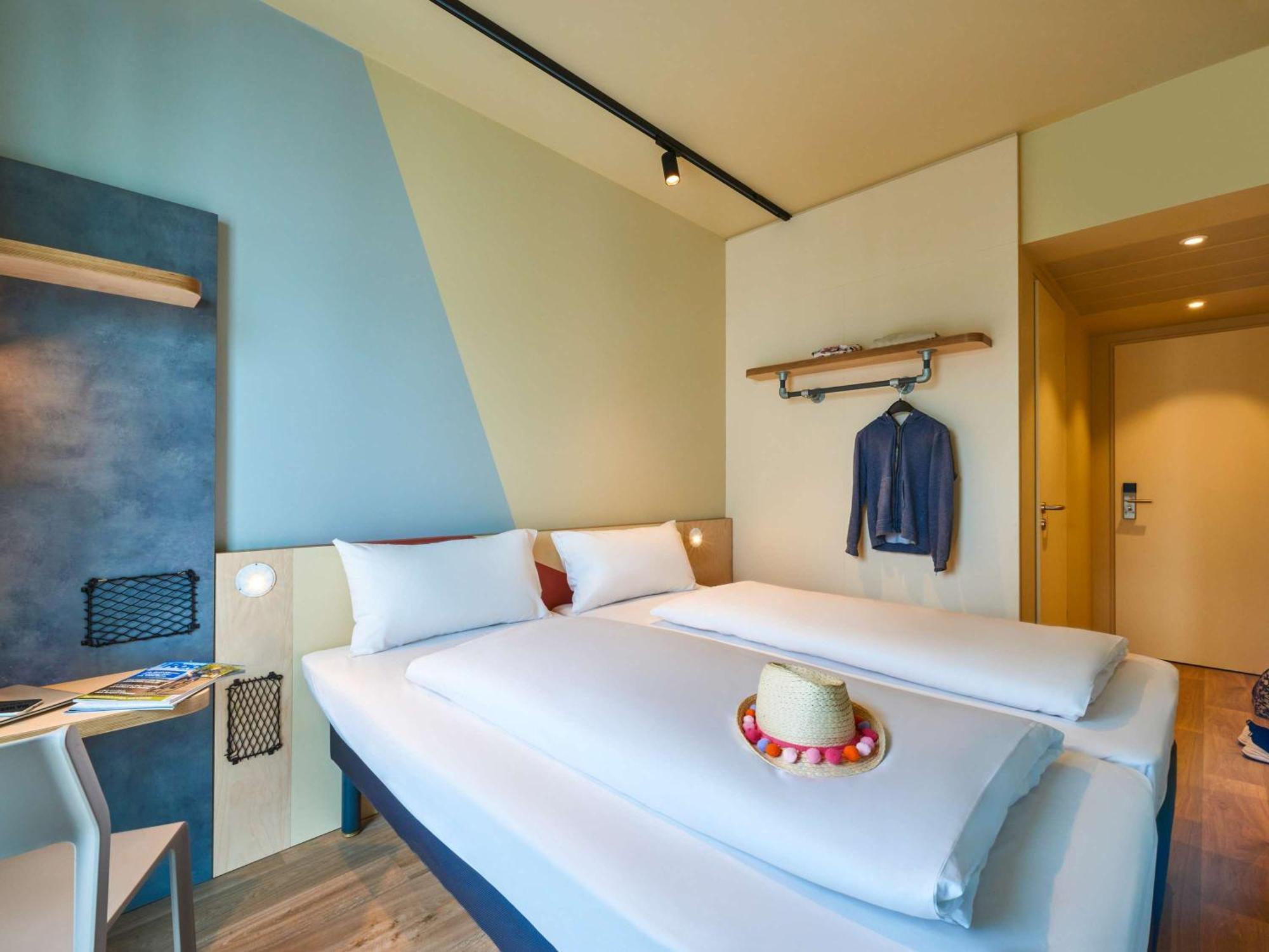 Ibis Budget Зинген Экстерьер фото